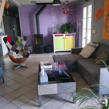 Parentale Pradere Avec Piscine * Virazeil
